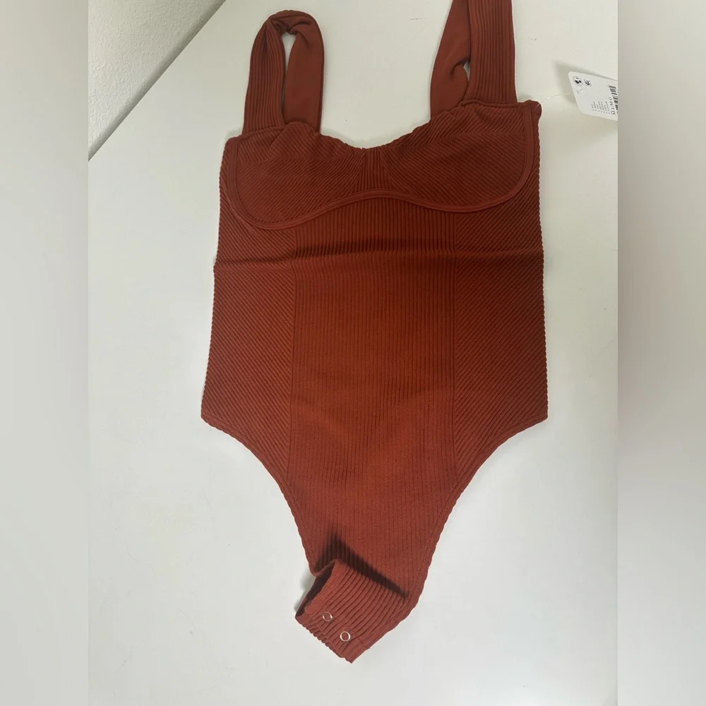 Free People Sleek Rib Tank Body Suit in Brown size M/L NWT